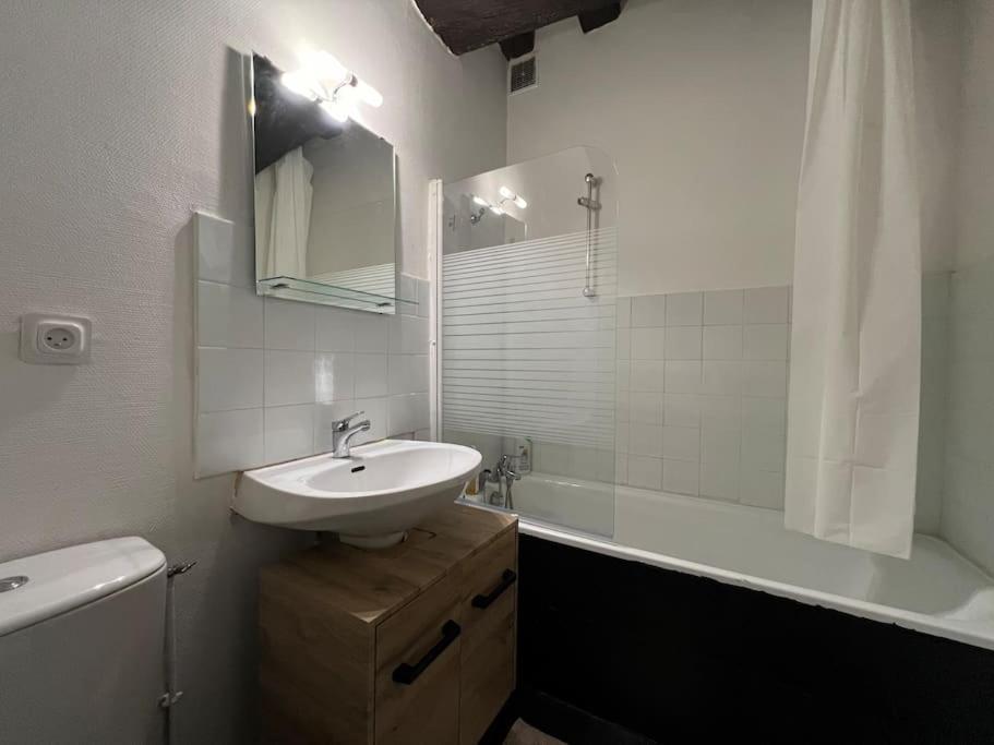 Nid De Montereau - Centre - 4 Personnes Appartement Buitenkant foto